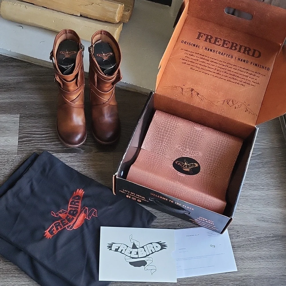 NEW Freebird Baker Cognac Boots NIB size 9 - Picture 4 of 14